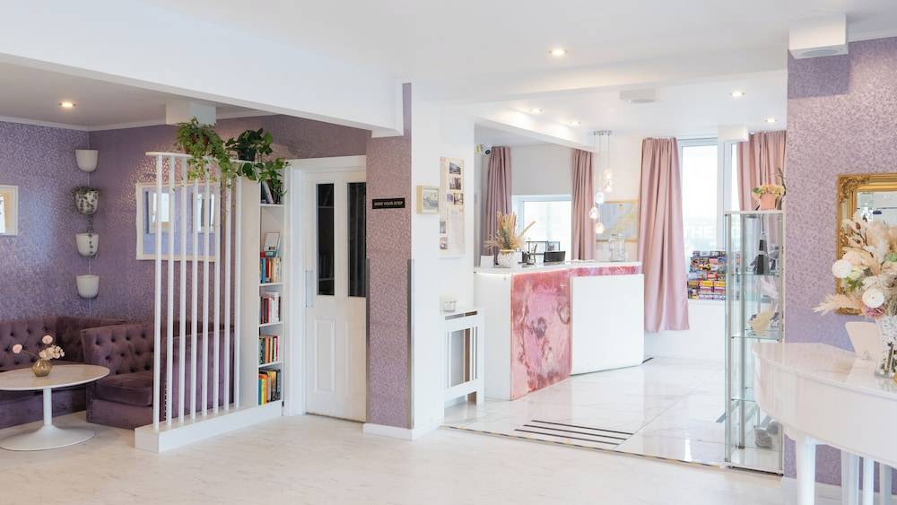 Newquay Beach Hotel by Sunday 2