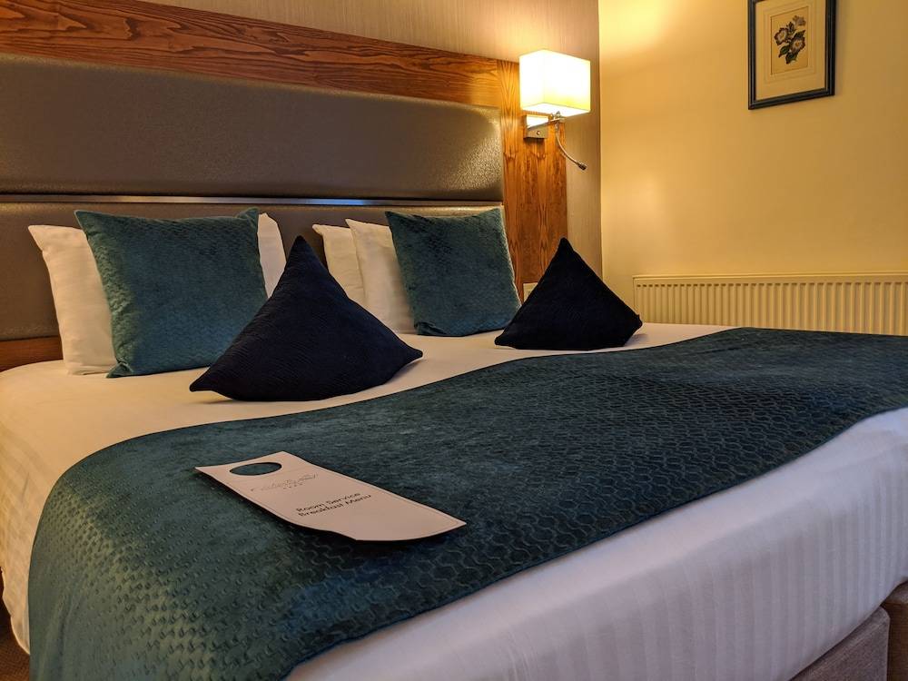 Cotswold Lodge Hotel 2