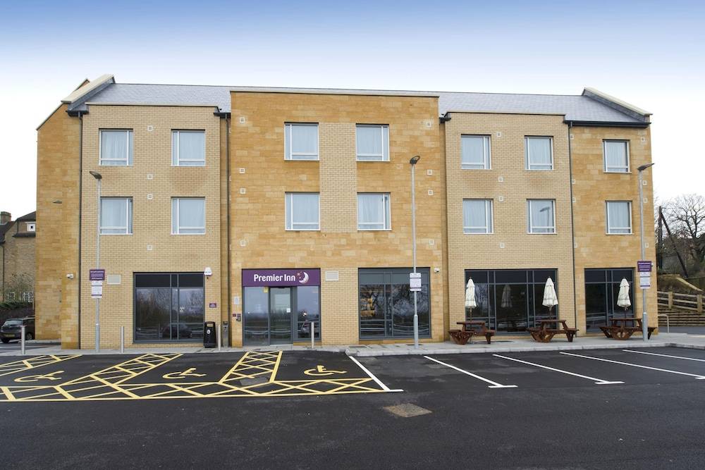 Premier Inn Chipping Norton 1