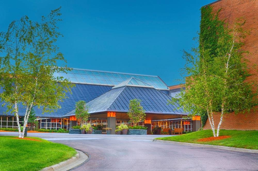 Crowne Plaza MINNEAPOLIS WEST by IHG 1