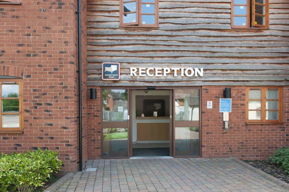 Meadow Farm Redditch by Marstons Inns 1