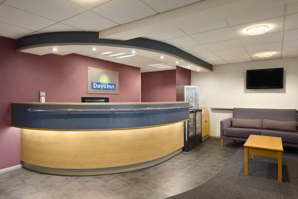 Days Inn by Wyndham Sheffield M1 2