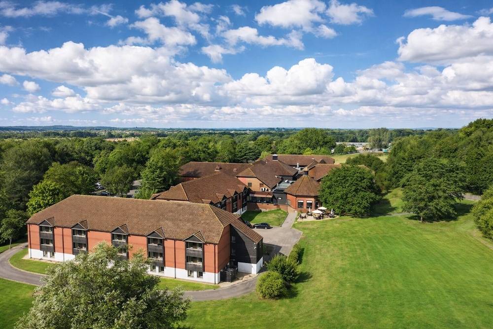 Macdonald Botley Park Hotel & Spa 1