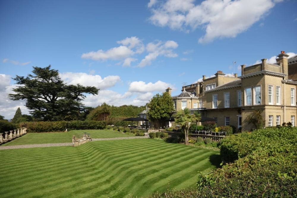 Best Western Chilworth Manor Hotel 1
