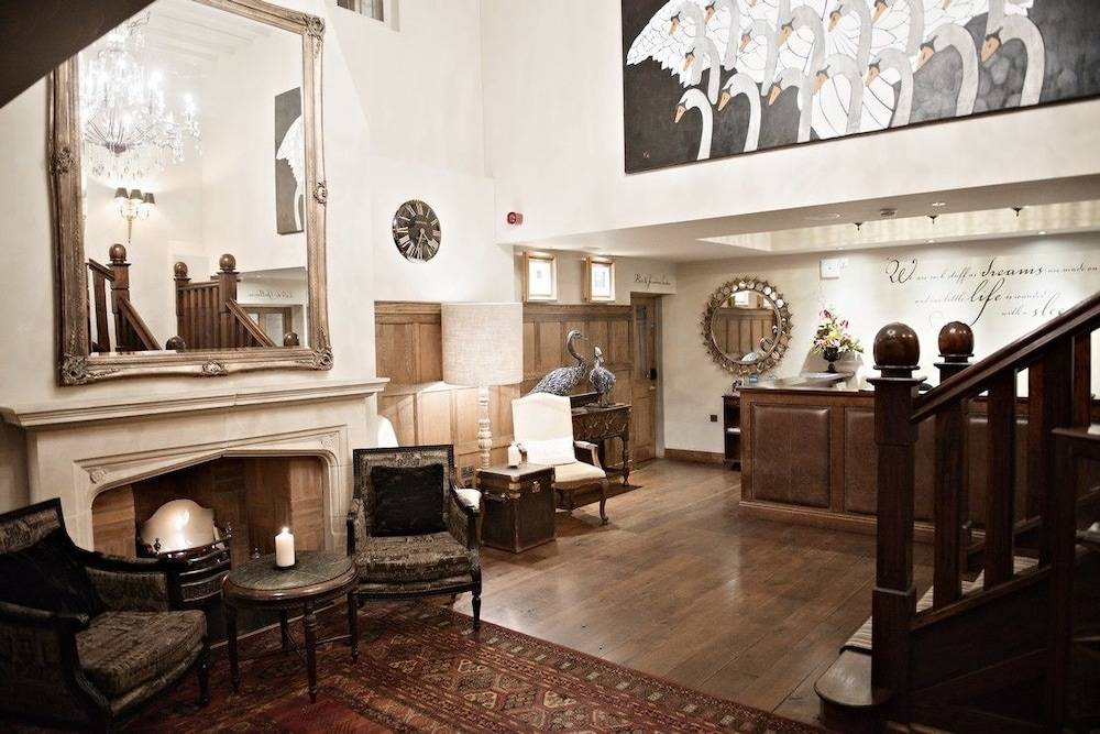The White Swan Hotel 2