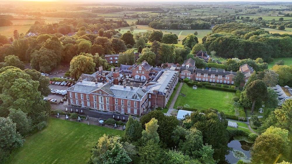Bosworth Hall Hotel & Spa 1