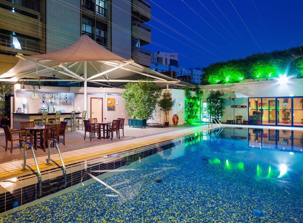 Novel Hotel City Center 1