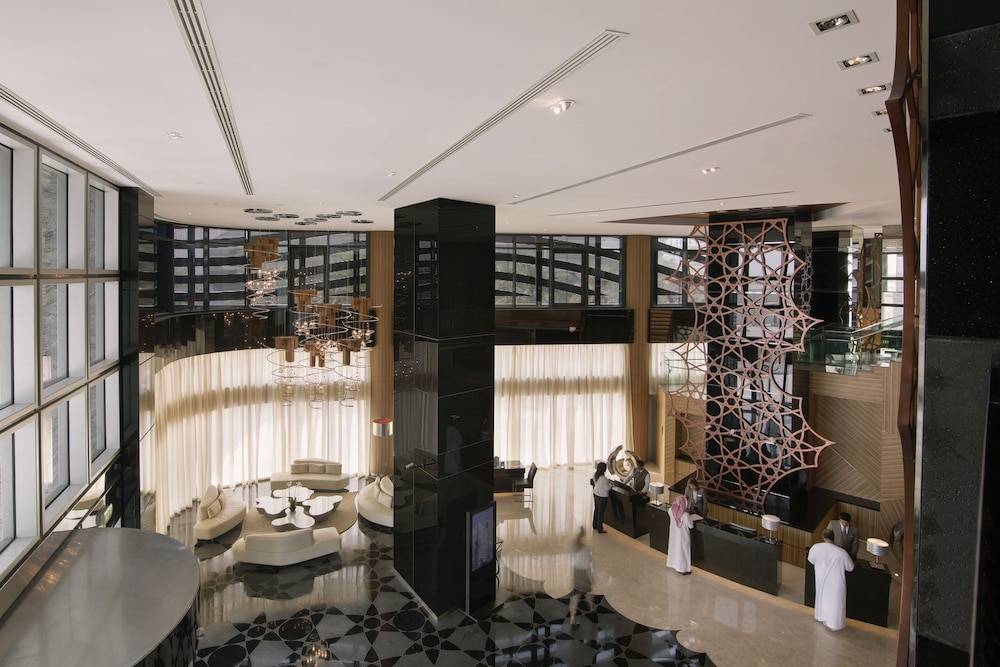 Pearl Rotana Capital Centre 2