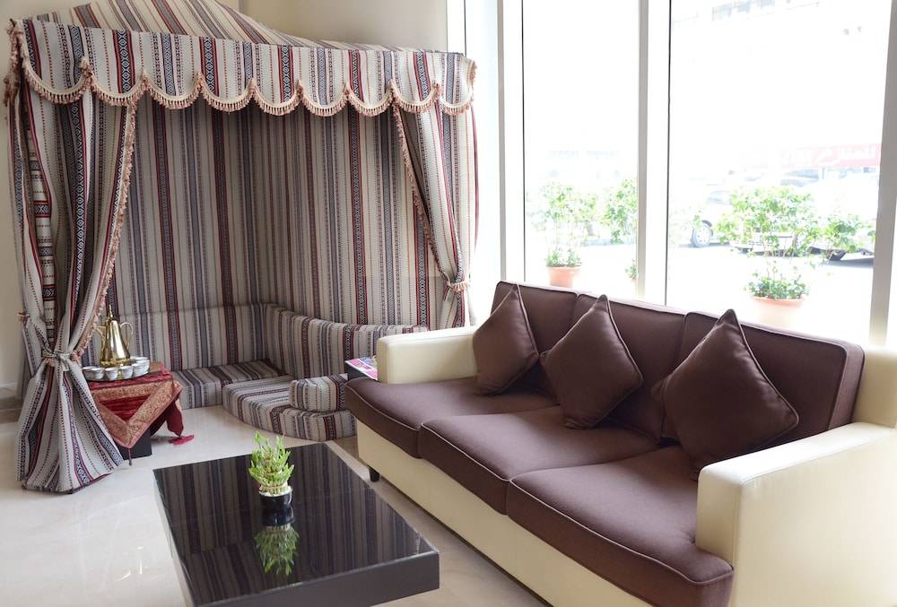 Cristal Hotel Abu Dhabi 2