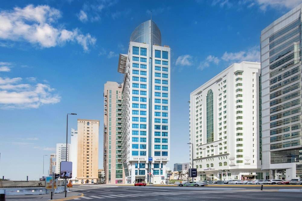 TRYP by Wyndham Abu Dhabi City Center 1