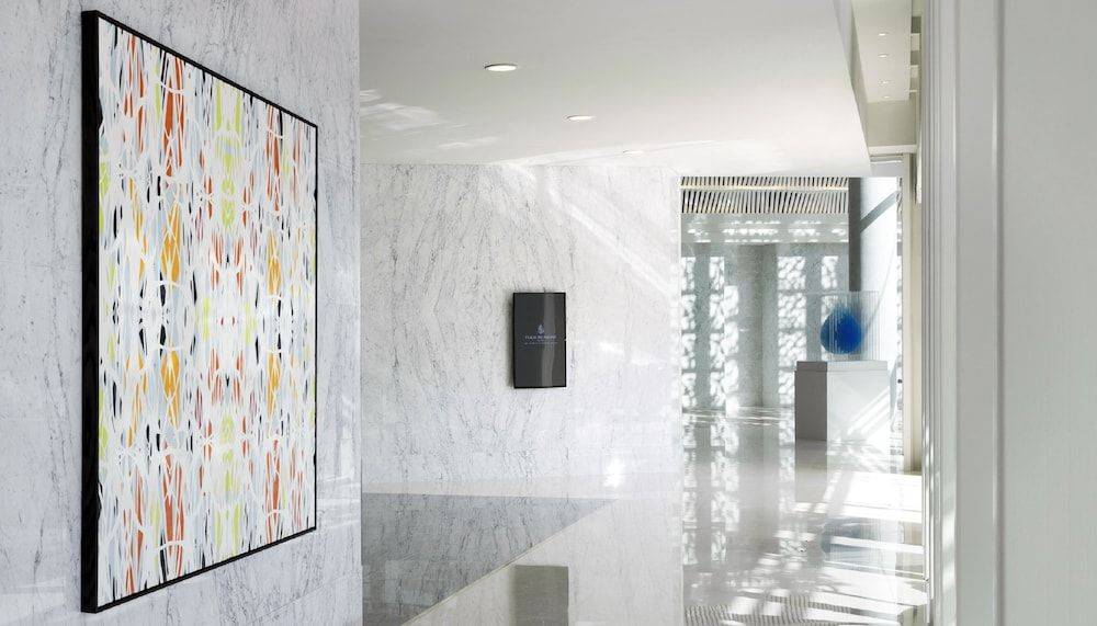 Four Seasons Hotel Abu Dhabi at Al Maryah Island 1
