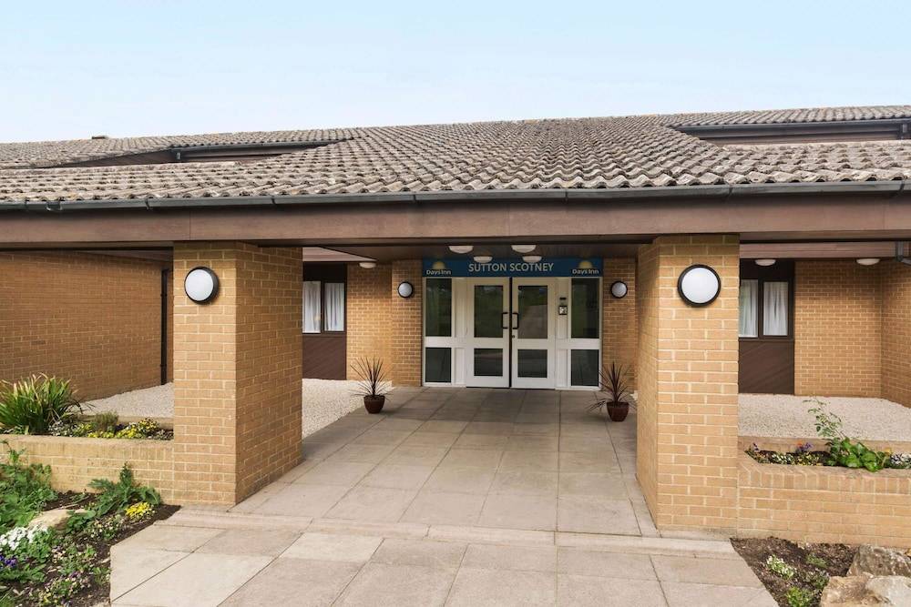 Days Inn Sutton Scotney South 1