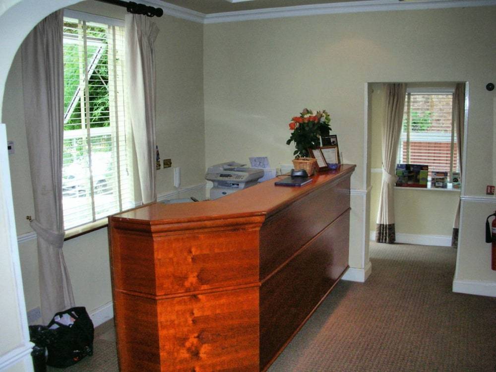 Abbey Lodge Hotel 2