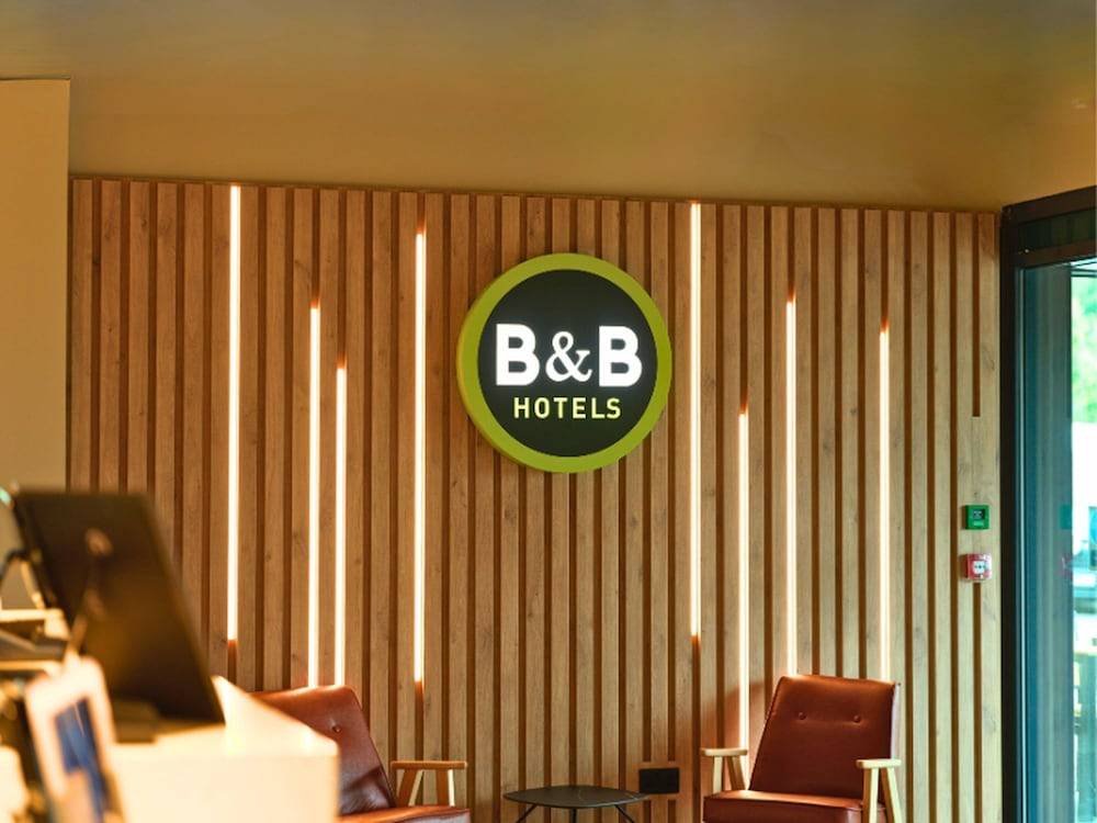 B&B HOTEL Warrington 2