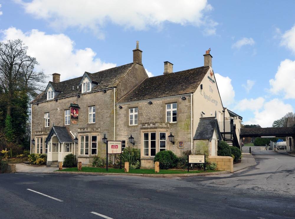 Royal George Hotel by Greene King Inns 1