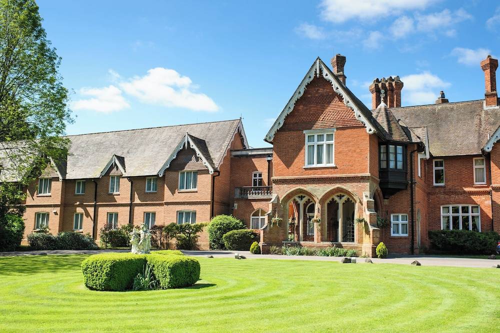 Audleys Wood Hotel, Basingstoke 1