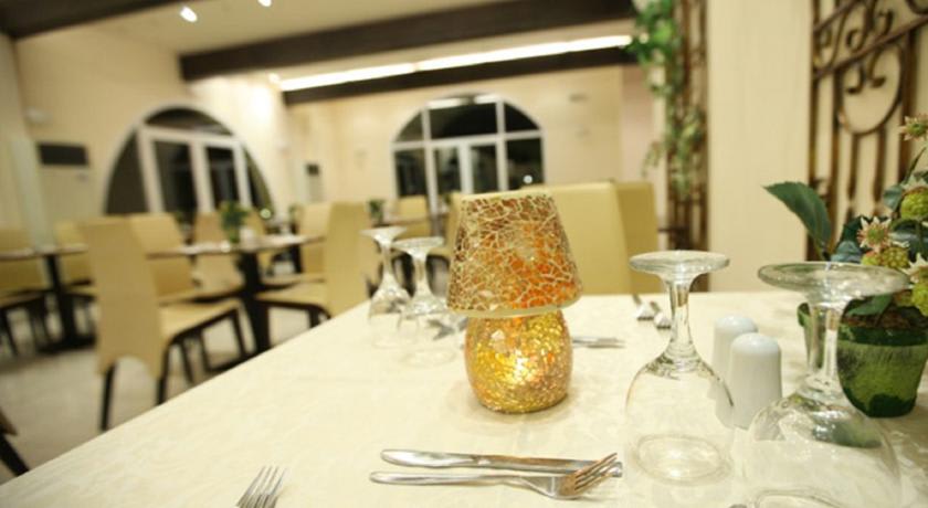 Almyros Beach Resort & Spa 2