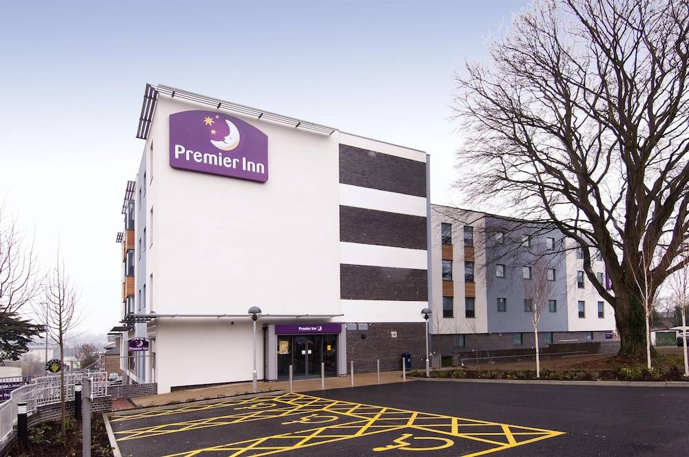 Premier Inn Maidstone Town Centre 1