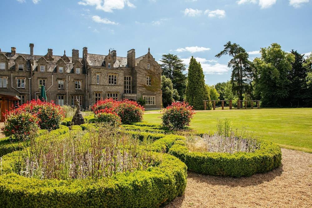 Shendish Manor Hotel & Golf Course 1