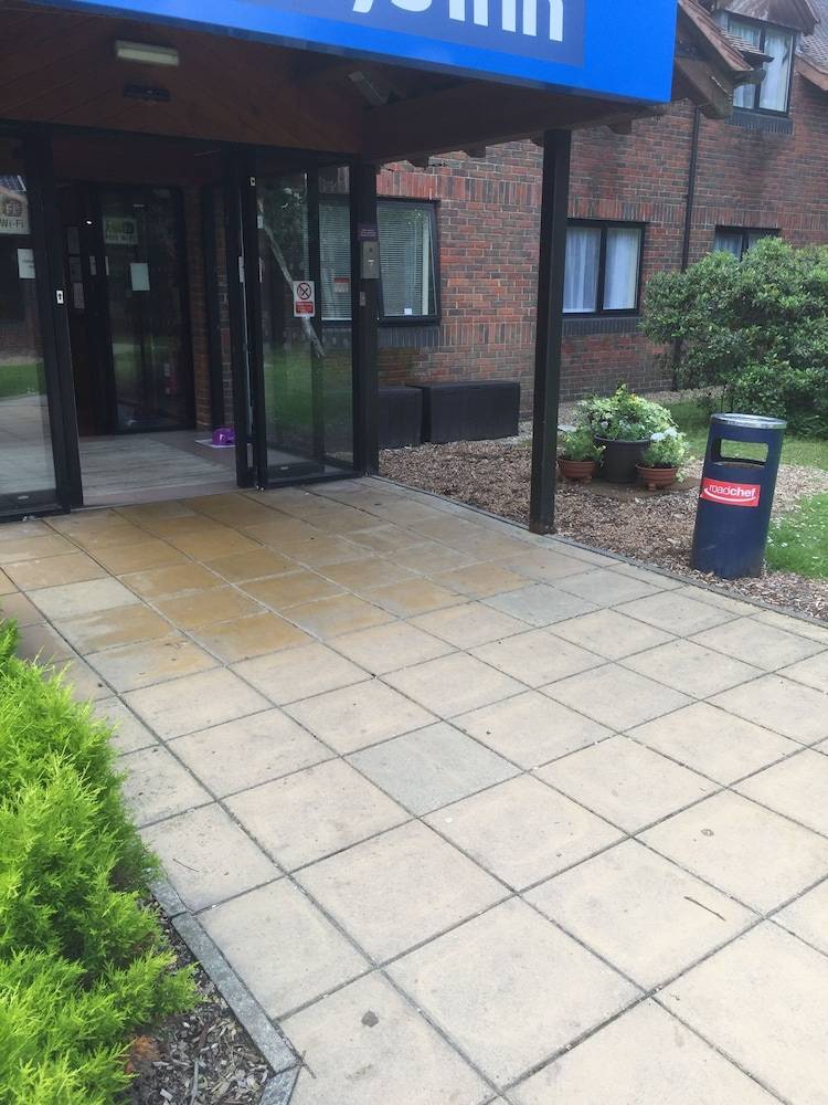 Days Inn Maidstone 2