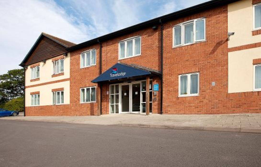 Travelodge Shrewsbury Battlefield 2