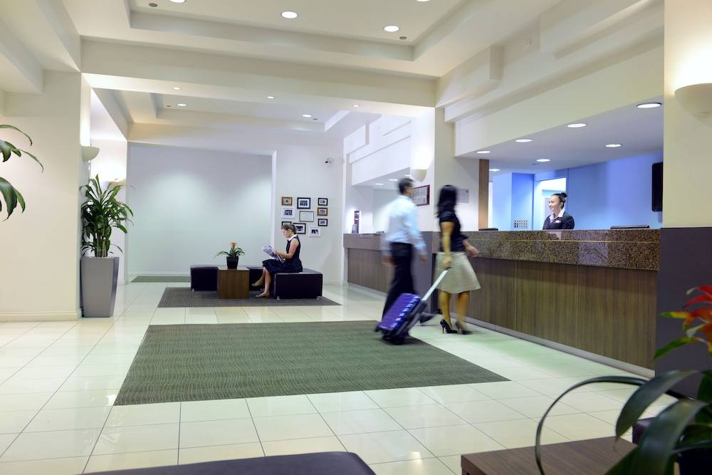 Grosvenor Hotel Adelaide by Accor 2