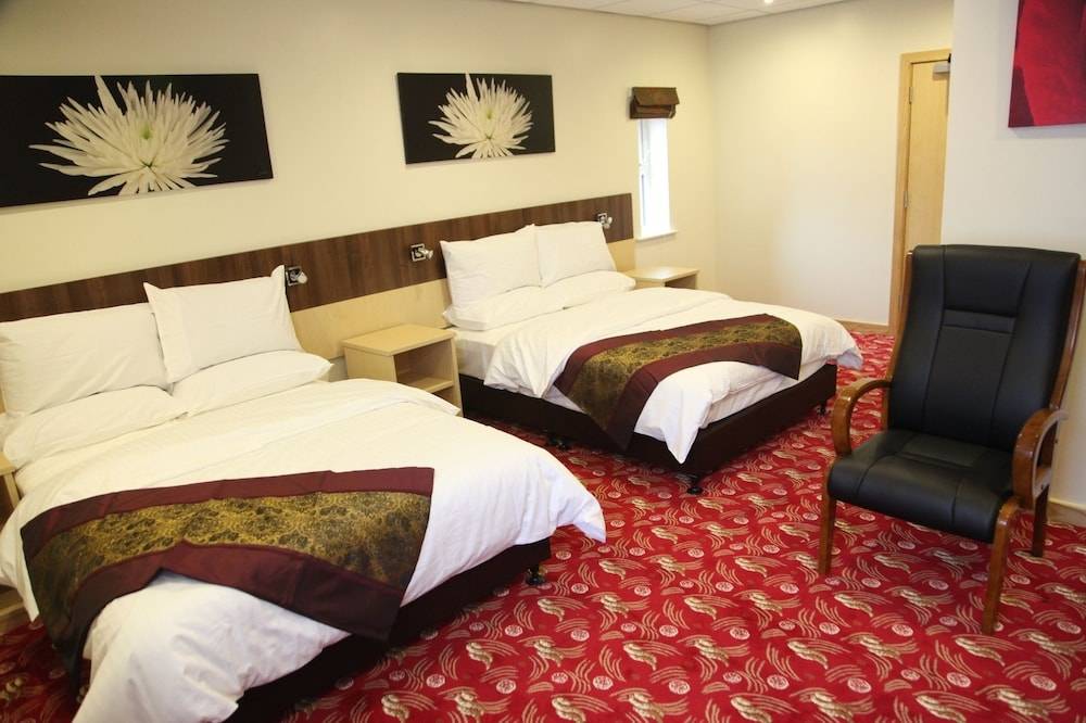 Cambridge Hotel 1