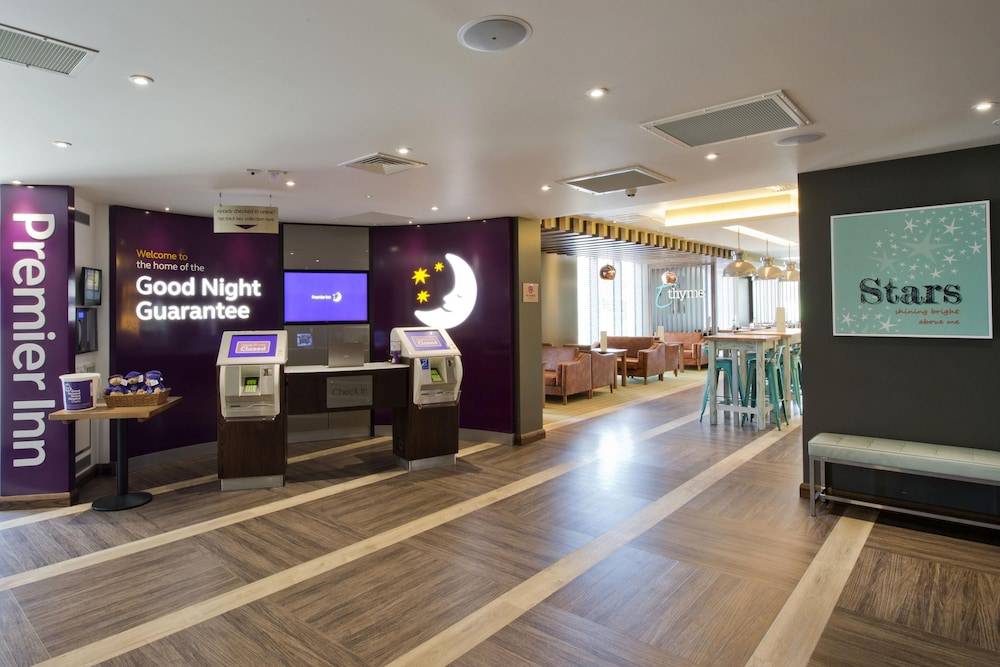 Premier Inn Bedford Town Centre 2