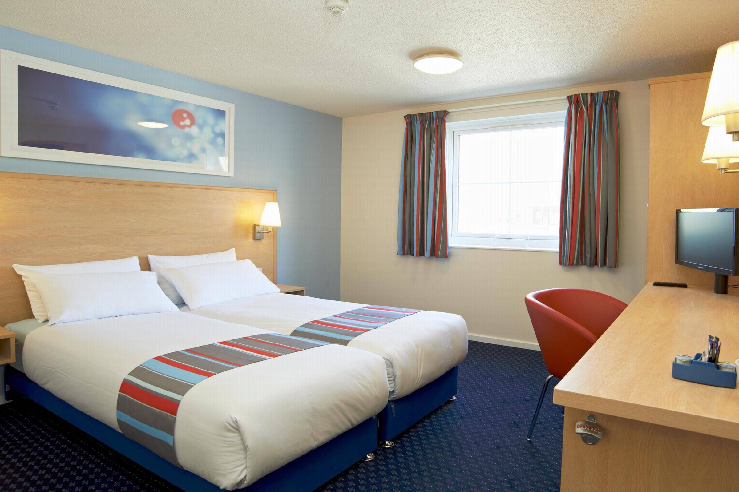 Travelodge Bedford Marston Moretaine 2