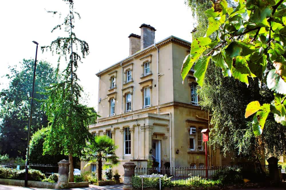 Victoria Square Hotel Clifton Village 1