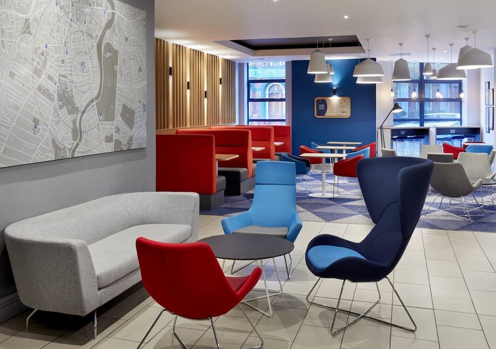 Holiday Inn Express BELFAST CITY by IHG 2