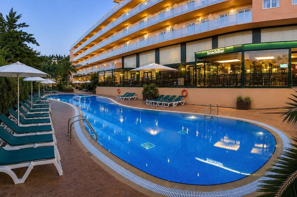 Aparthotel SunClub Salou 1