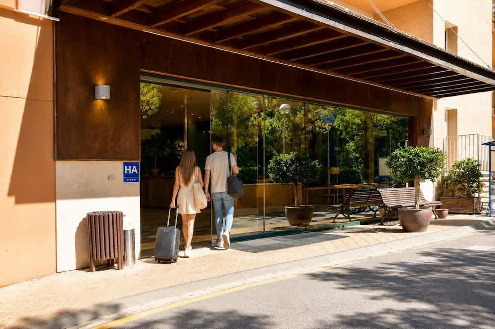 Aparthotel SunClub Salou 2