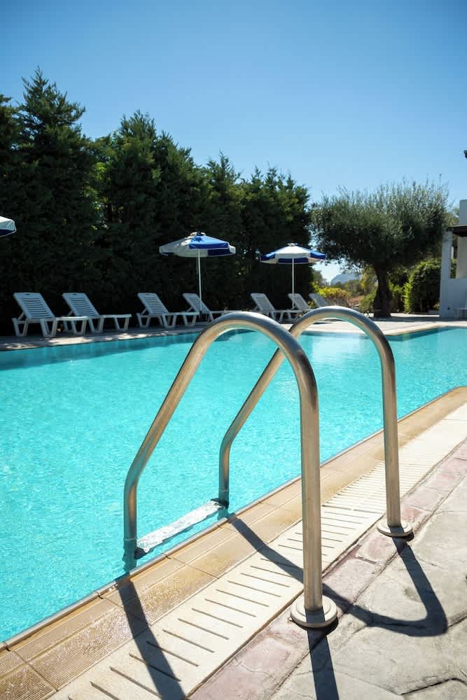 Triantafillas Suites 1