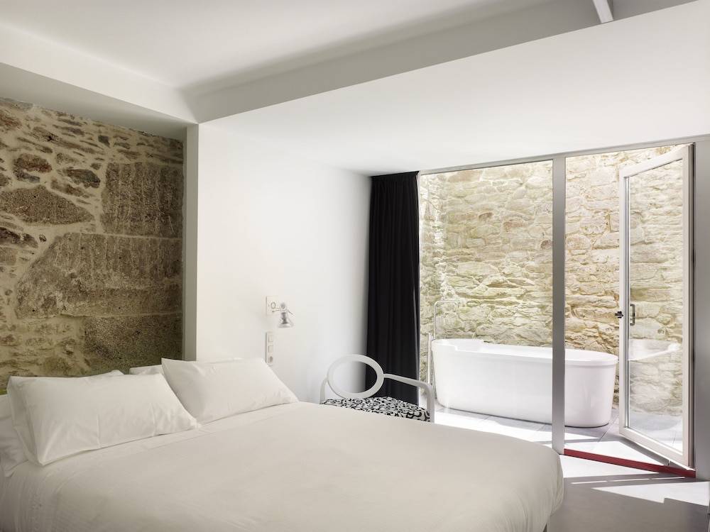 Moure Hotel 1