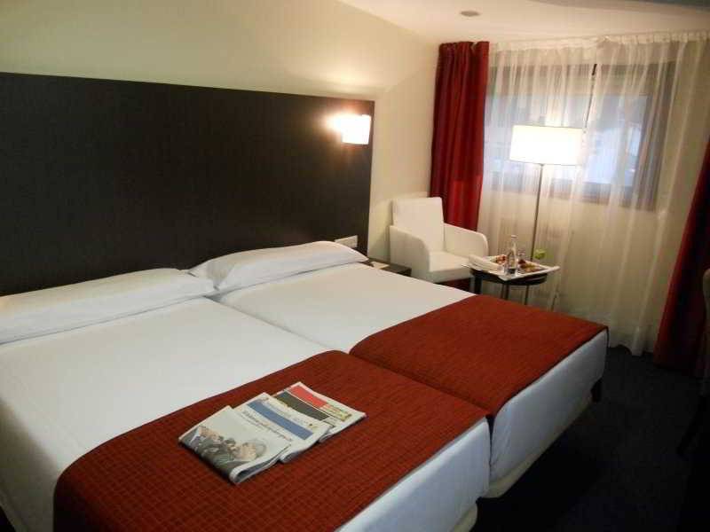 Hotel Santiago Apóstol 2