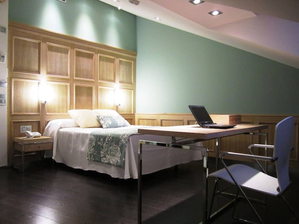 Hotel Vía Gótica 1