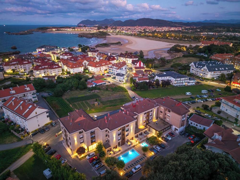 Apartamentos Los Arces 1