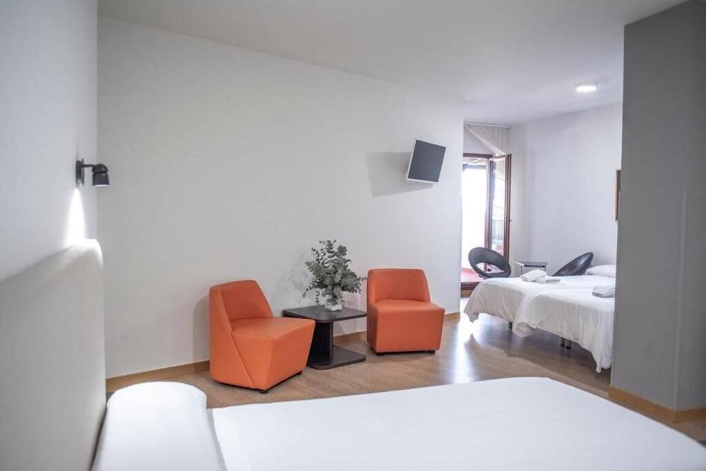 Hotel Montañés 2