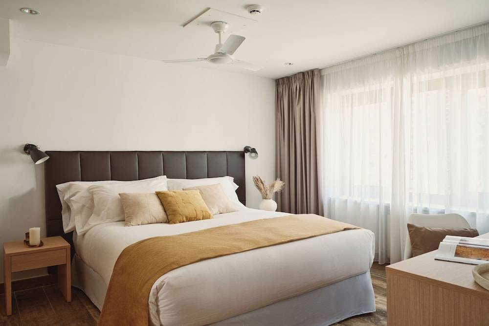 Hotel MET Pamplona 2