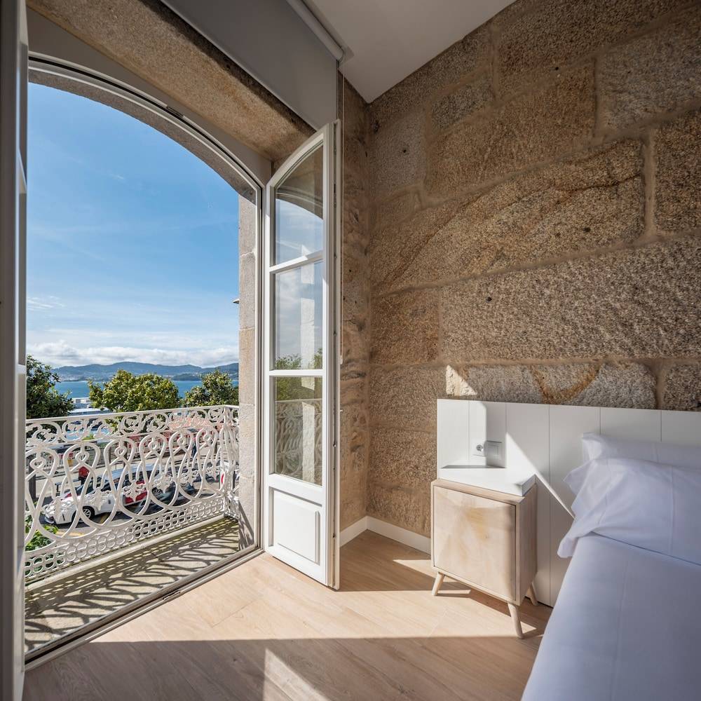 Bow Homes by Como en Casa 1