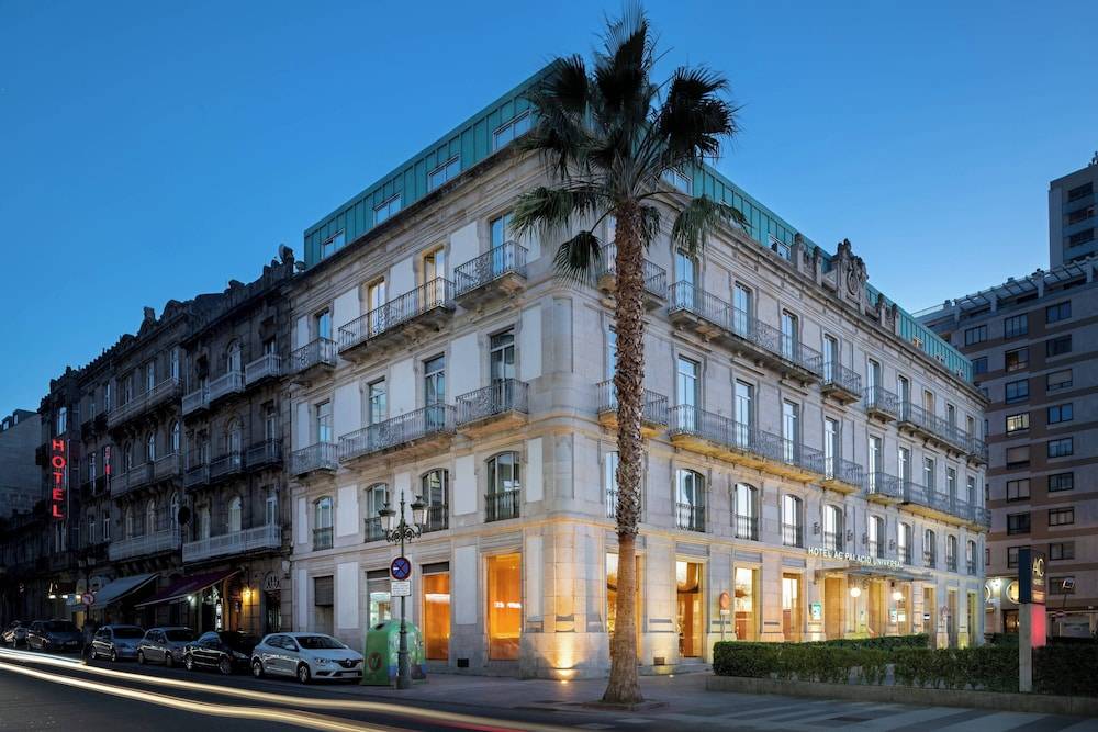 AC Hotel Palacio Universal by Marriott 1