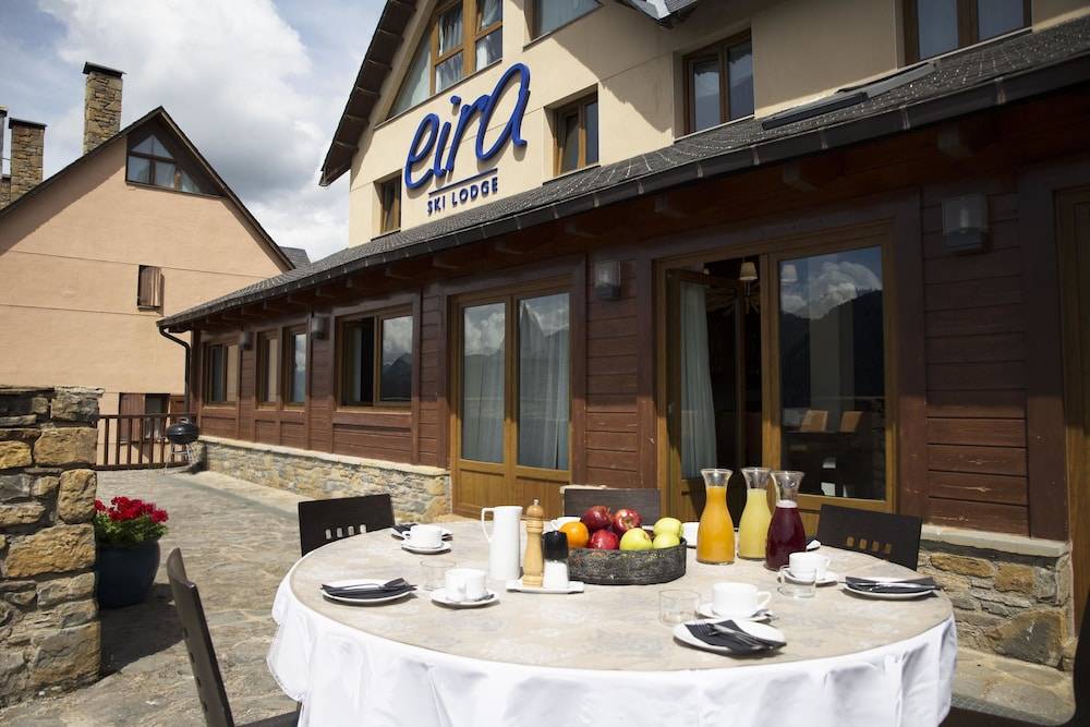 Eira Ski Lodge 1