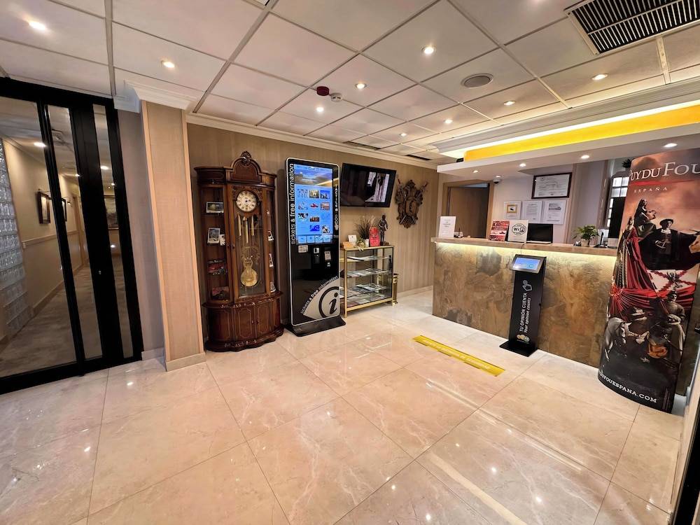 Hostal Toledo 2