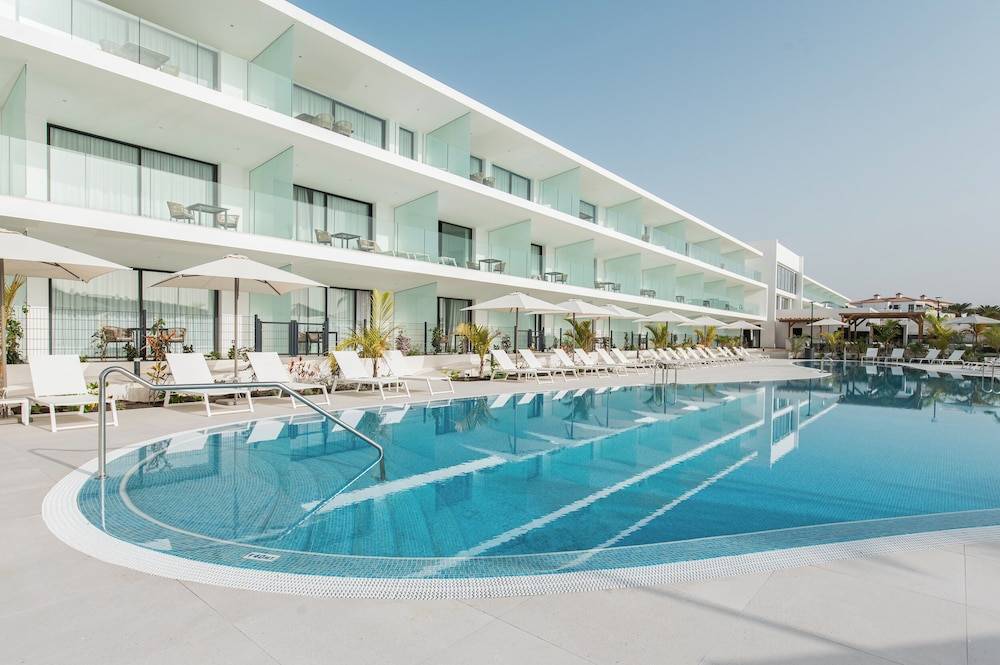 Amarilla Golf Residences 1