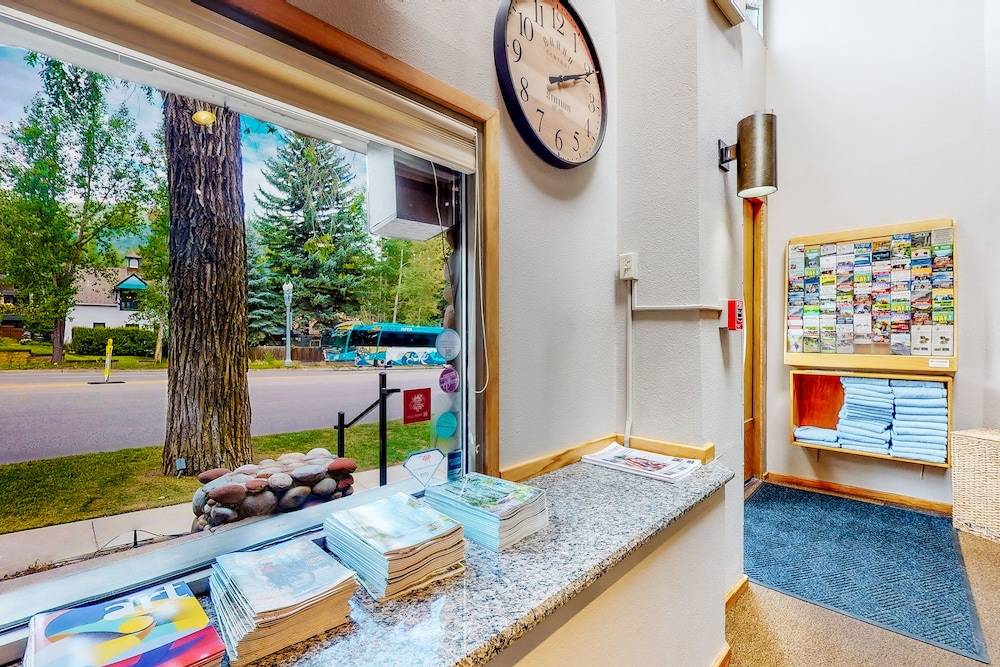 Aspen Mountain Lodge 2
