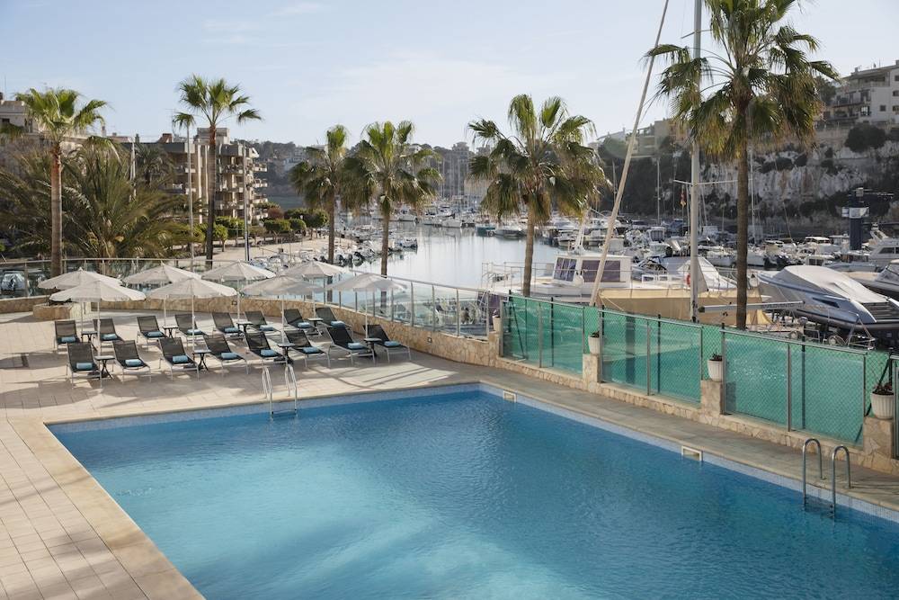 Porto Drach Aparthotel & Suites 1