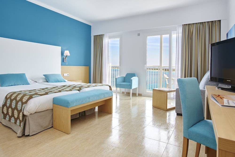 Universal Hotel Marqués 2