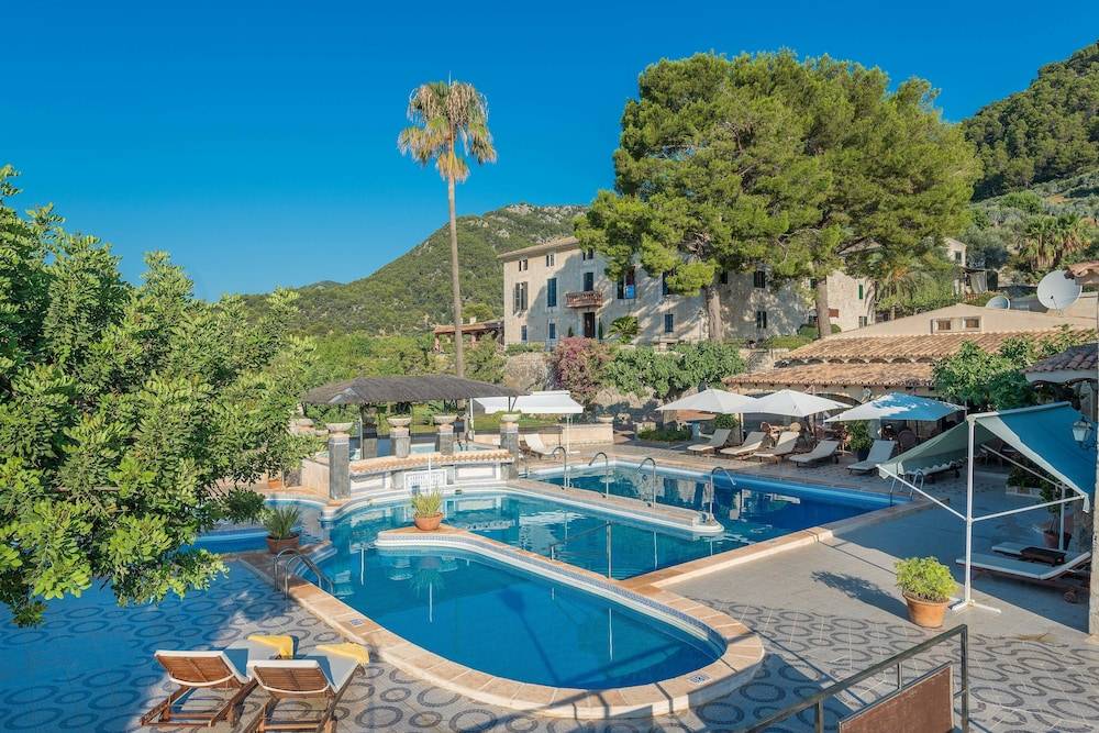 Monnaber Nou Finca Hotel & Spa 1