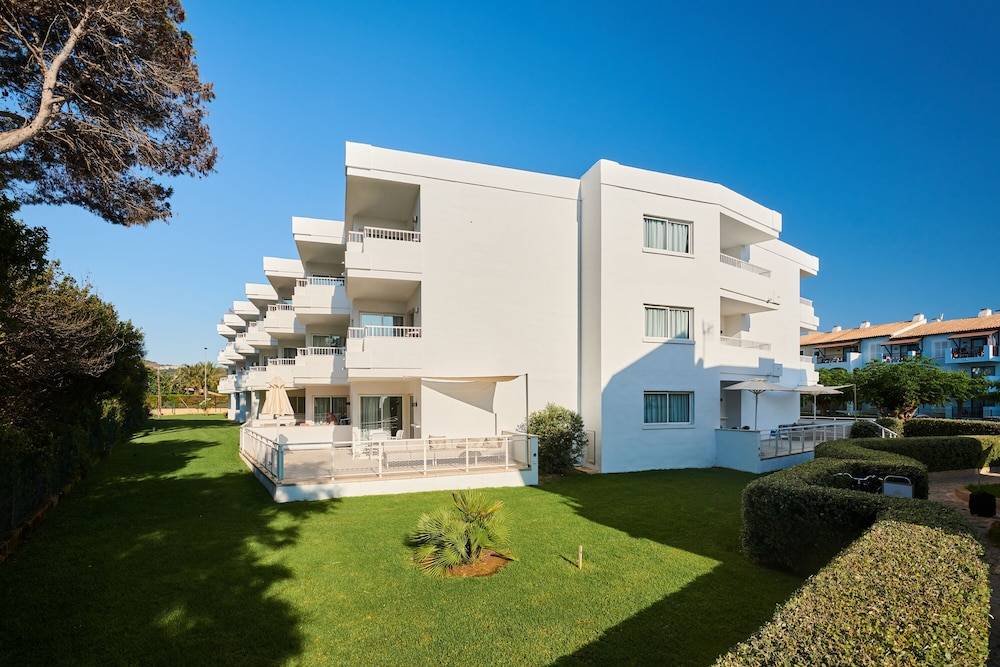 Hipotels Apartamentos Cala Bona 1